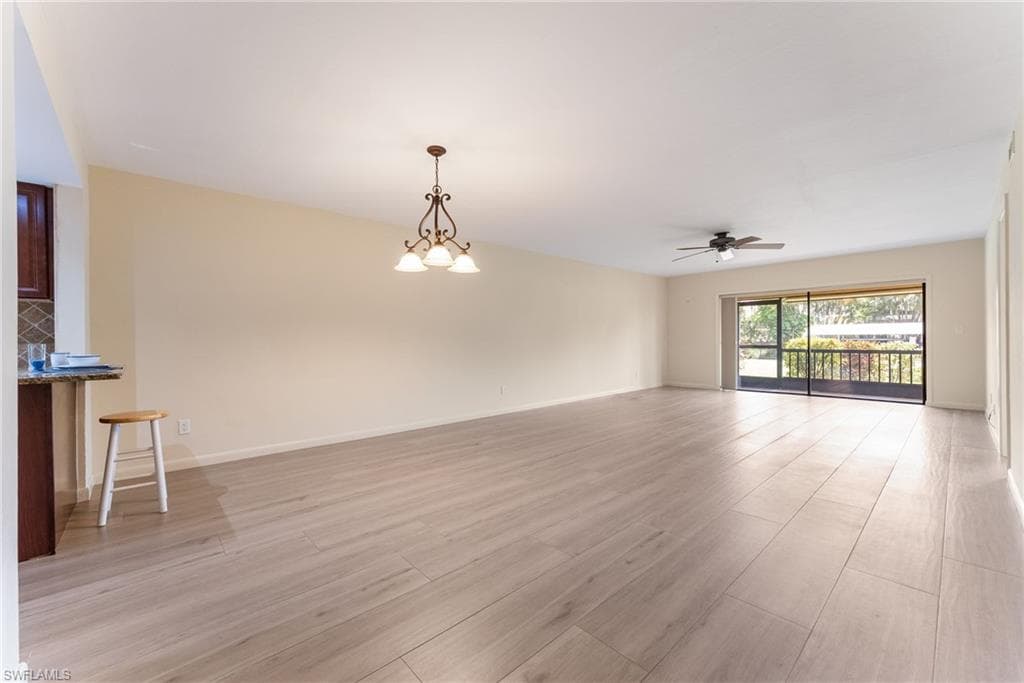 15350 Moonraker CT 305-15