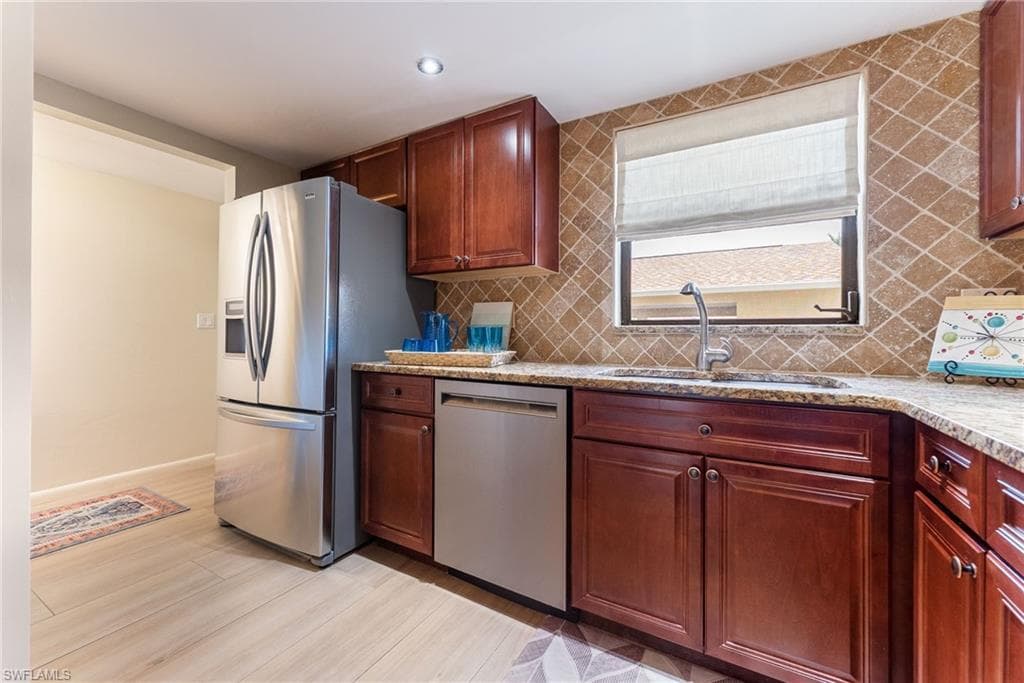 15350 Moonraker CT 305-6