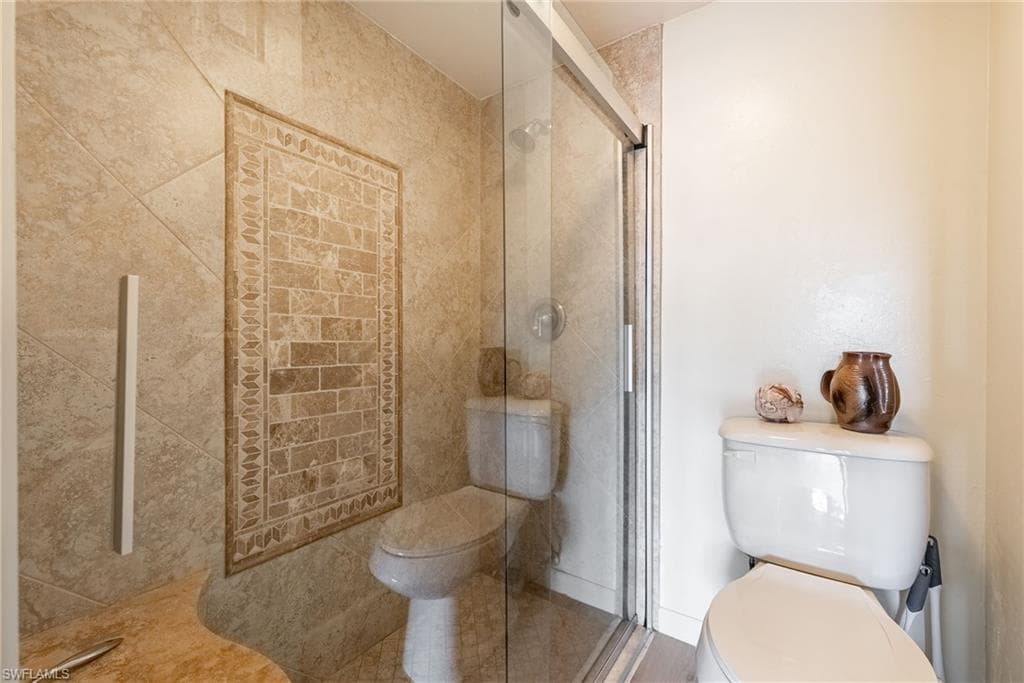 15350 Moonraker CT 305-23