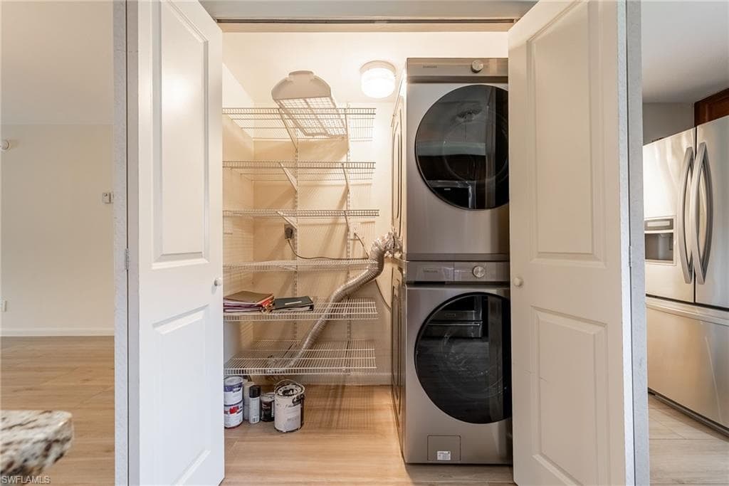 15350 Moonraker CT 305-9