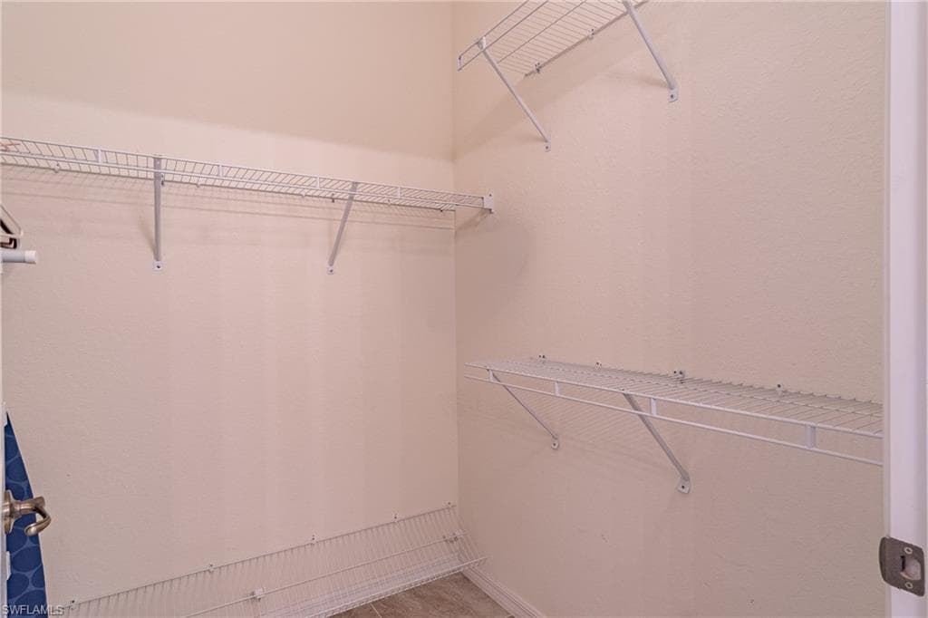 1102 Winding Pines CIR 206-23
