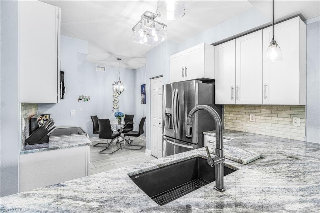 14510 Farrington WAY 205-9