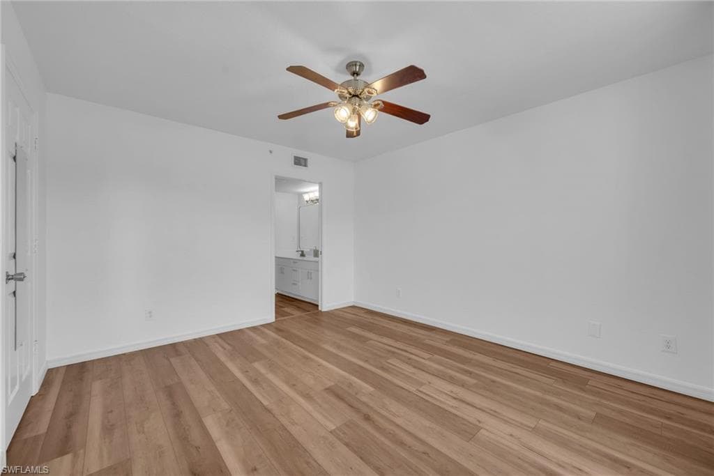 3250 Cypress Glen WAY 423-5