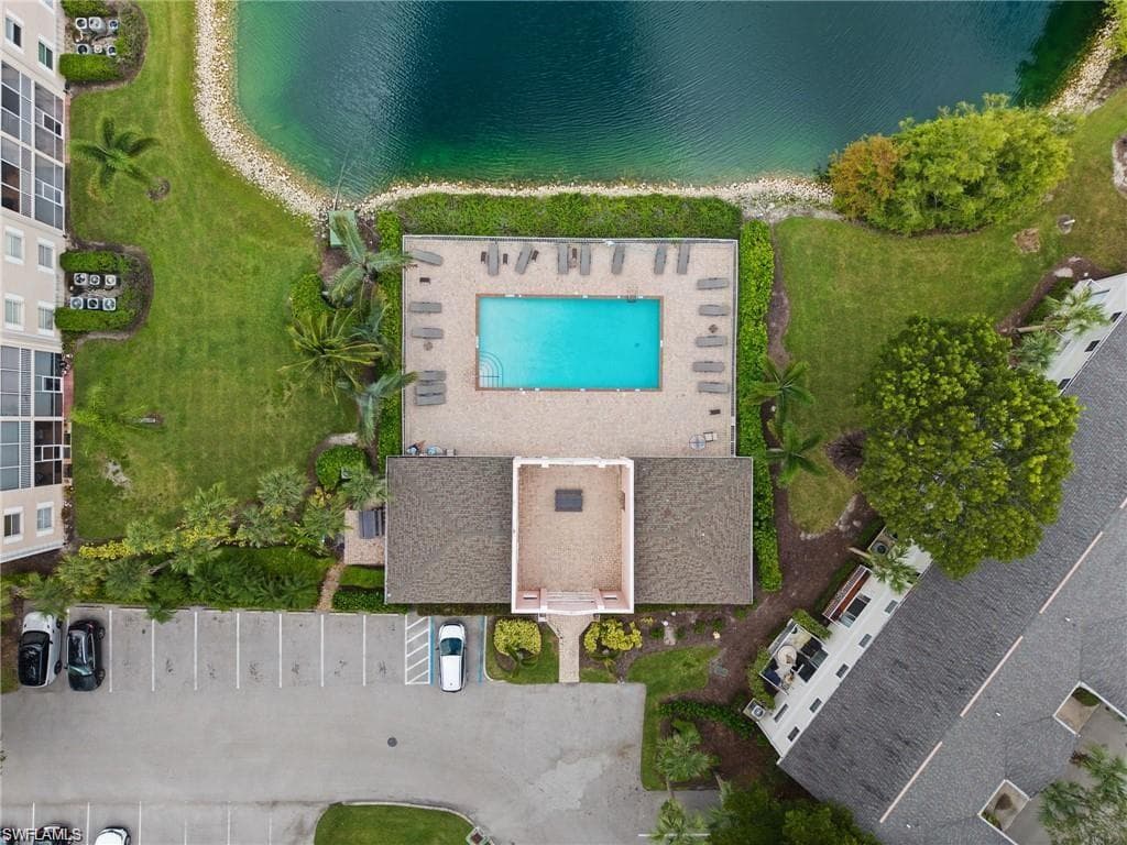 3250 Cypress Glen WAY 423-12