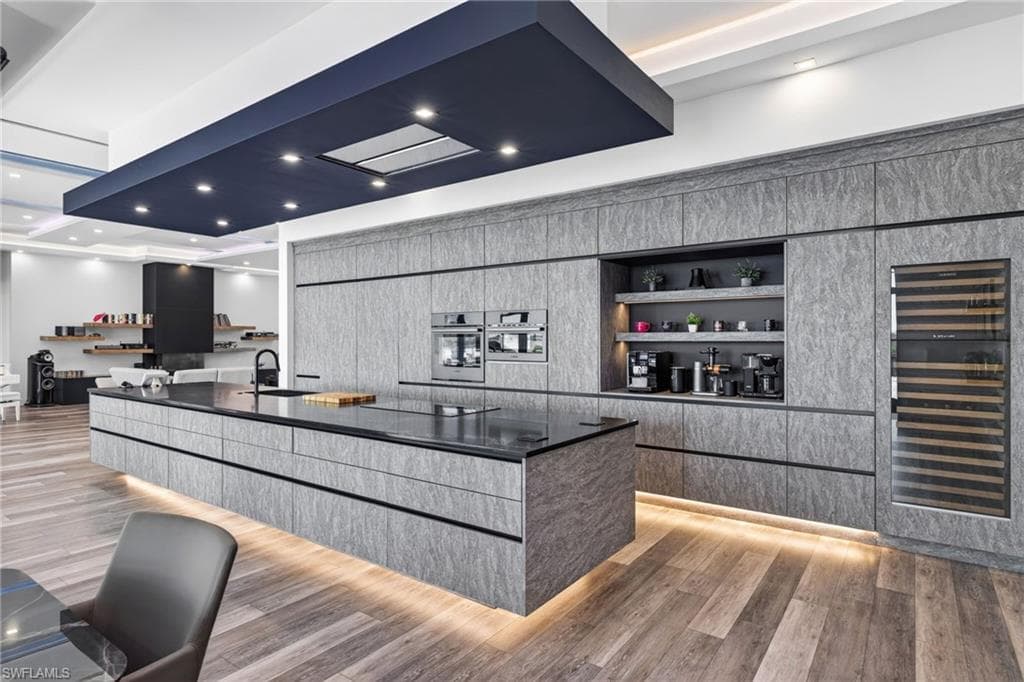 872 W Cape Estates CIR-26