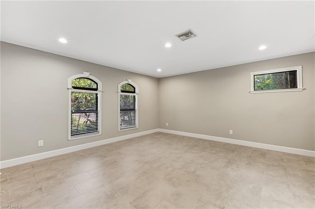 1250 Florida AVE-23
