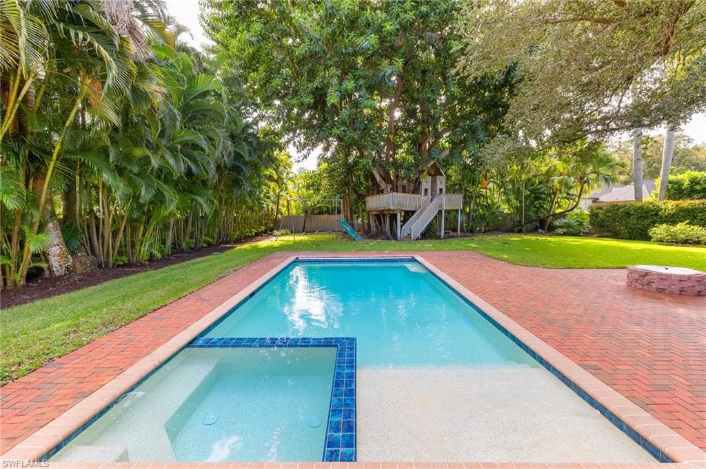 1250 Florida AVE-13