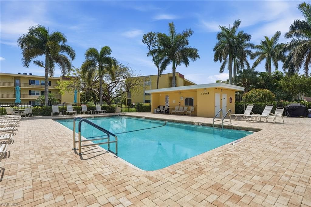 1085 Forest Lakes DR 8102-24