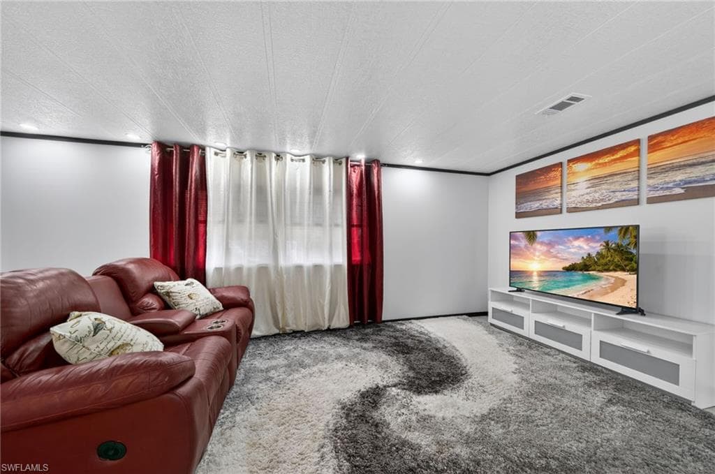 5502 Ben Franklin LN-1