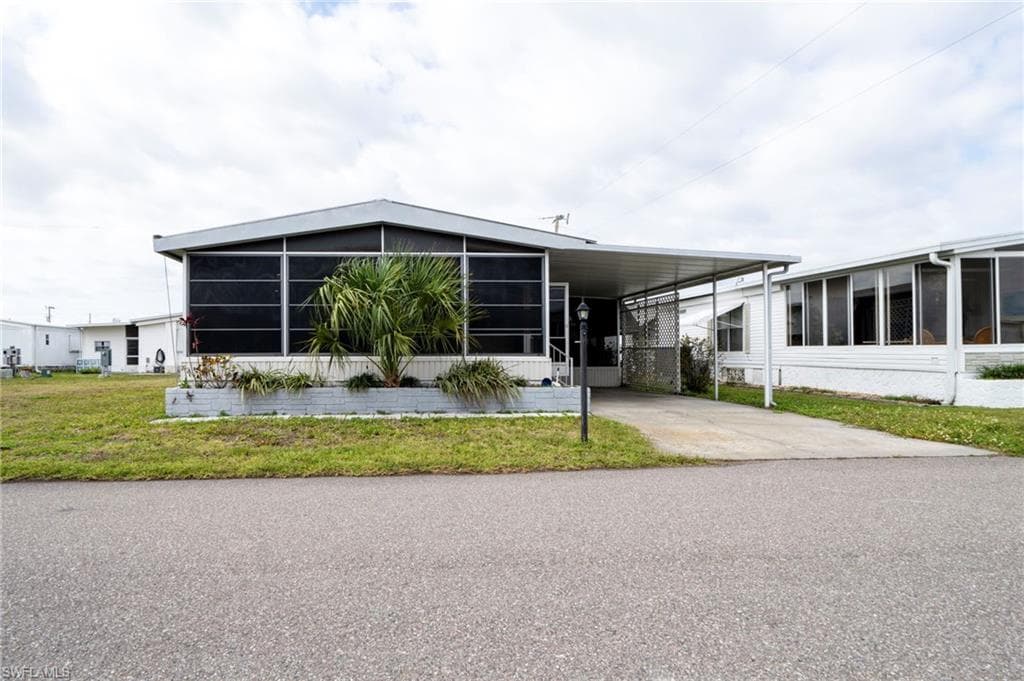 5502 Ben Franklin LN-23