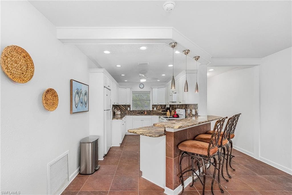 1120 SE 46th ST 2B-12