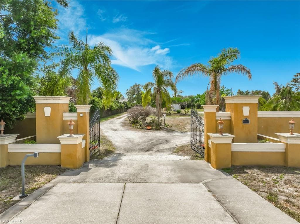 4200 S Hiawassee RD-2