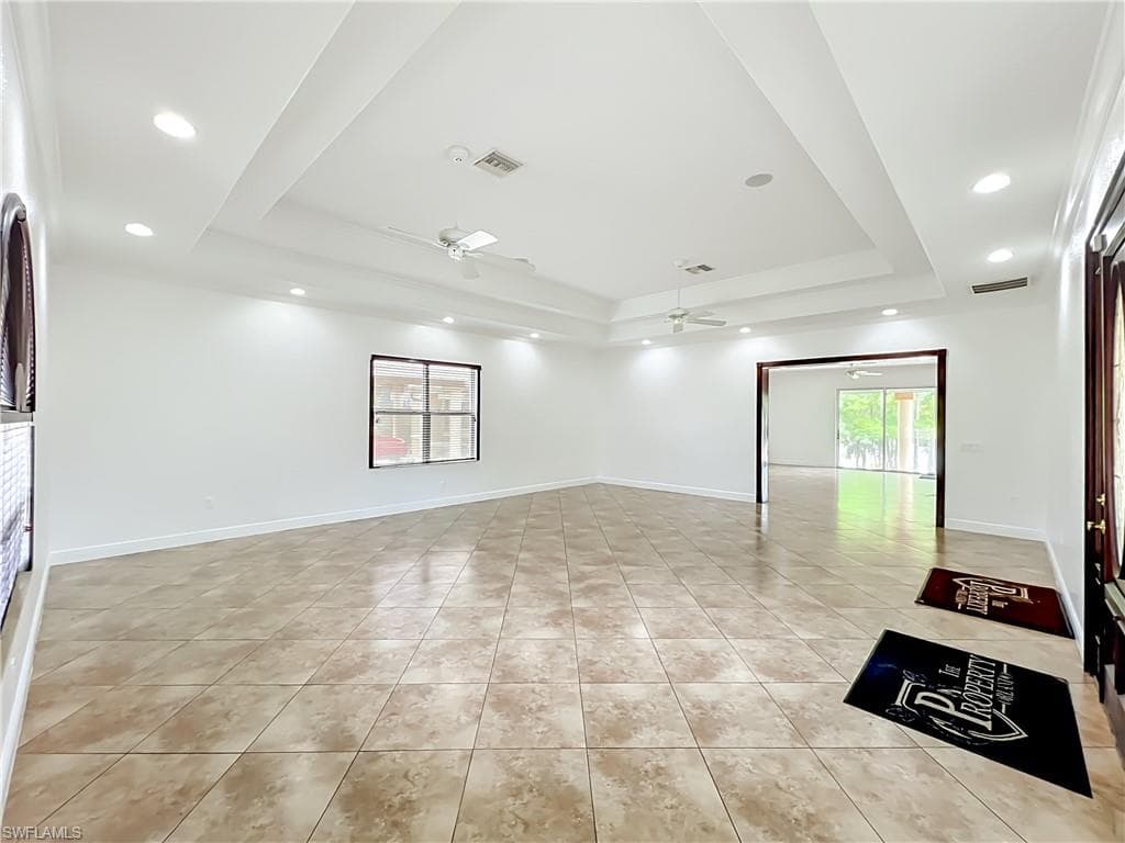 4200 S Hiawassee RD-8