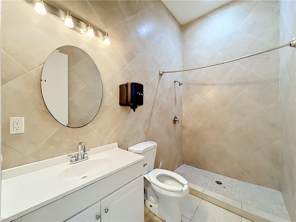 4200 S Hiawassee RD-32