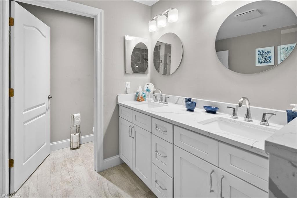 11041 Gulf Reflections DR 103-17