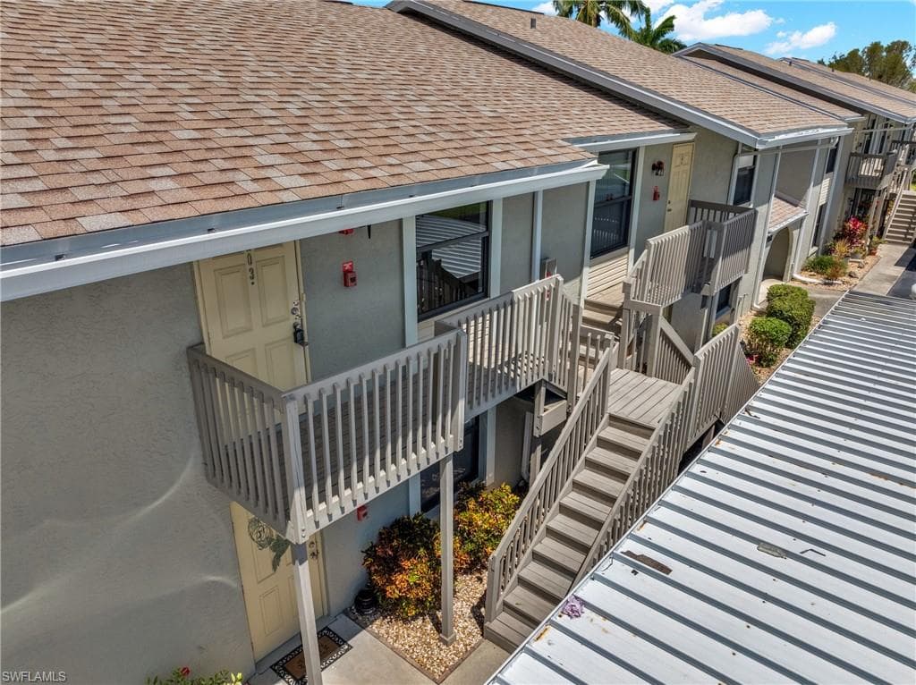 4708 SW 8th PL 203-12