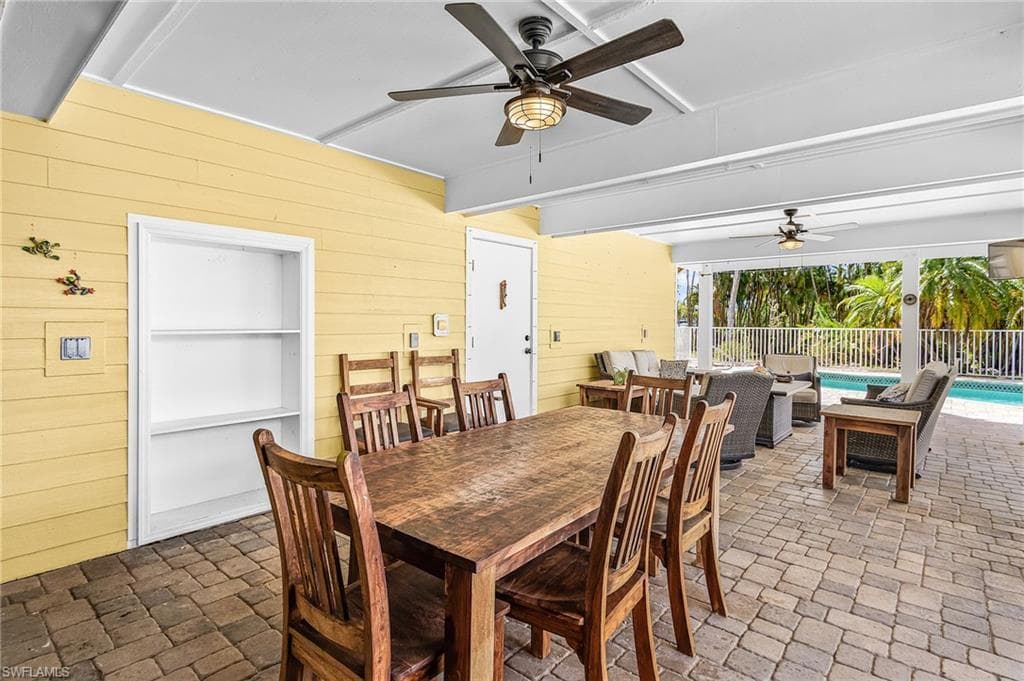 14221 Clubhouse DR-29