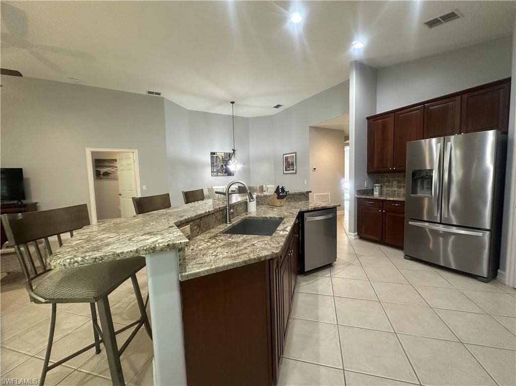 2004 Tarpon Bay DR N 201-12