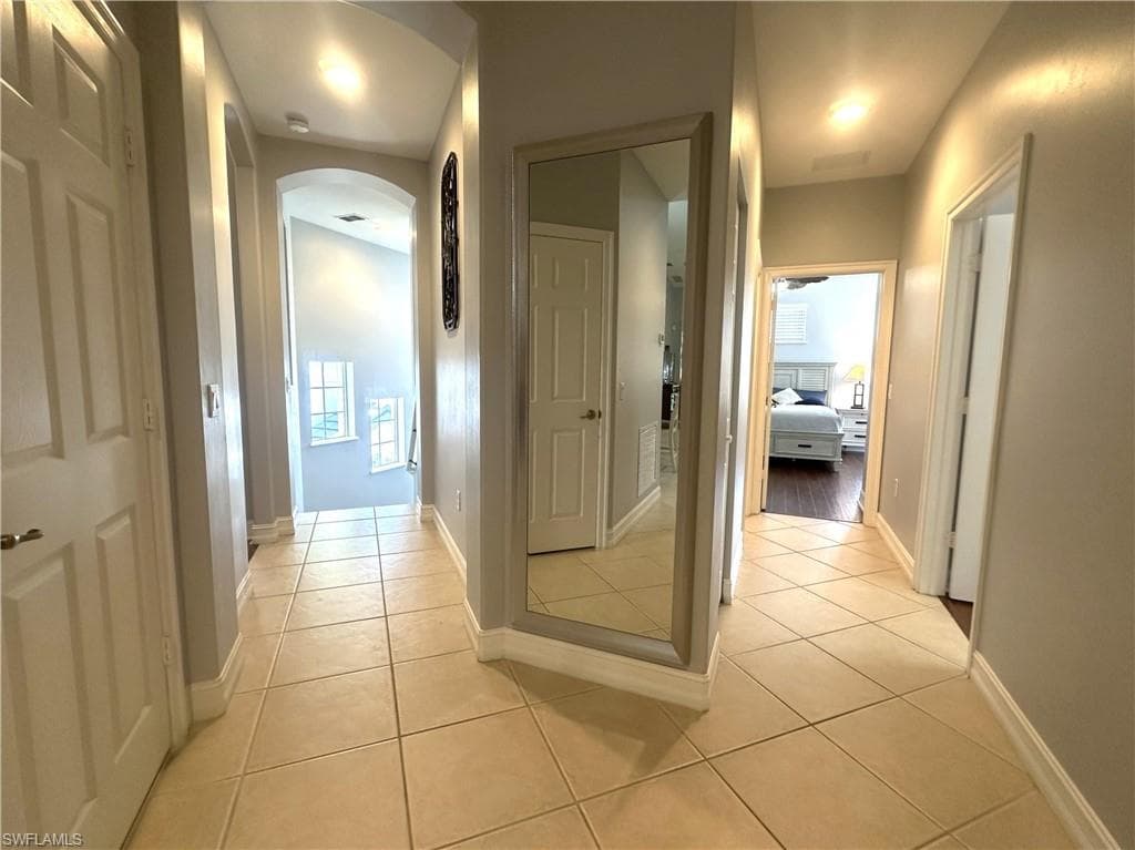 2004 Tarpon Bay DR N 201-23