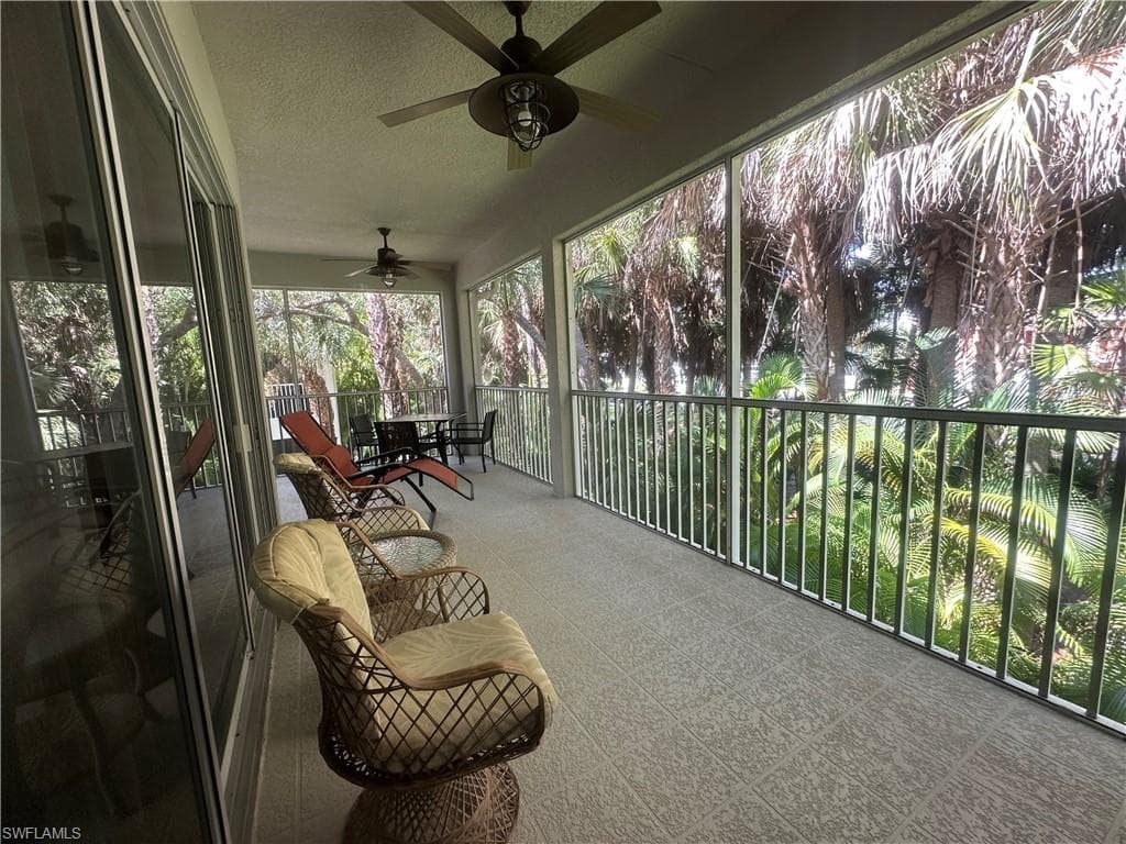 2004 Tarpon Bay DR N 201-32