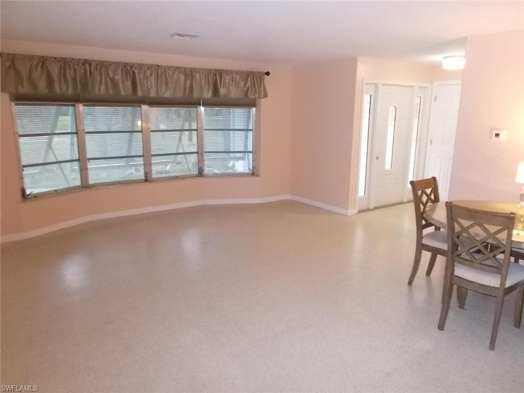 7046/7058 Maida LN-17