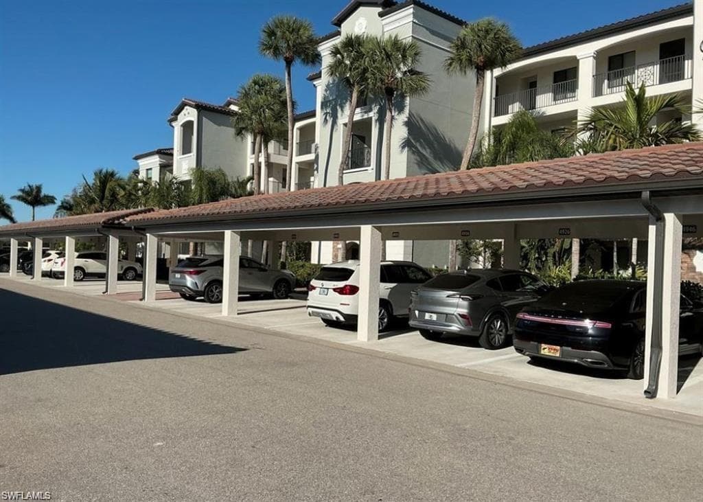9560 Trevi CT 4816-1