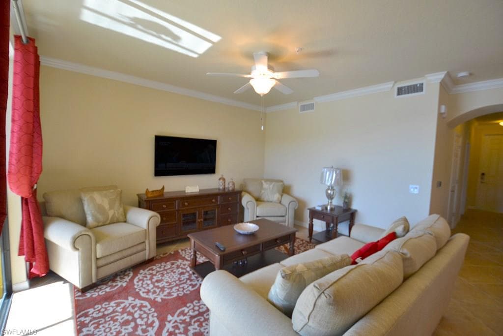 9560 Trevi CT 4816-5