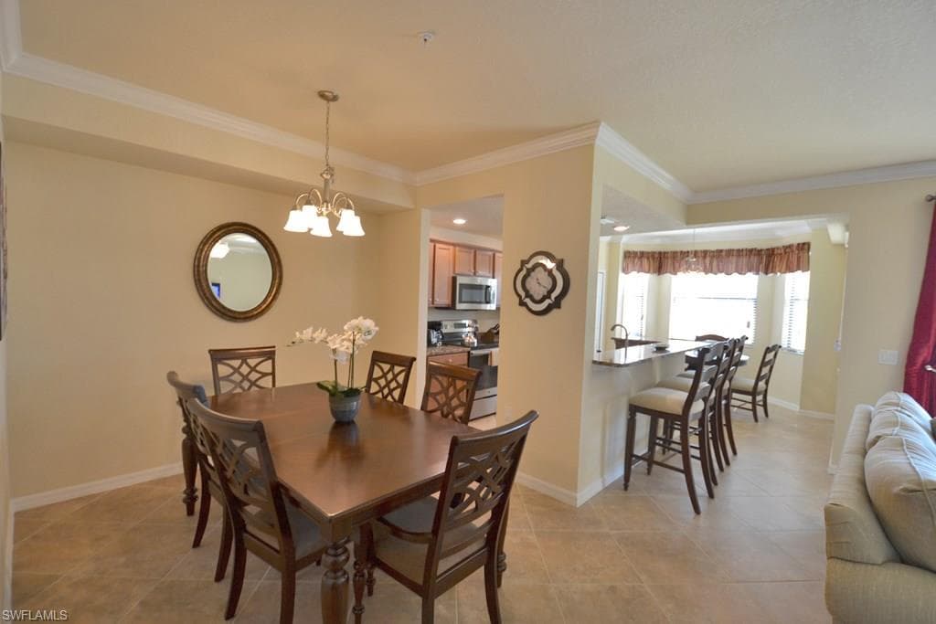 9560 Trevi CT 4816-6