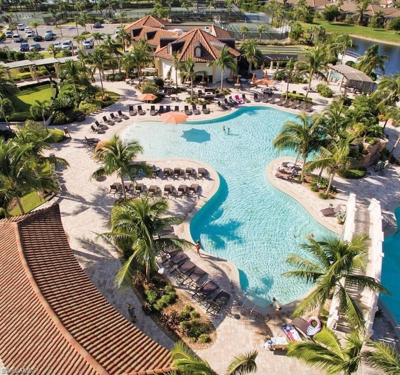 9560 Trevi CT 4816-2