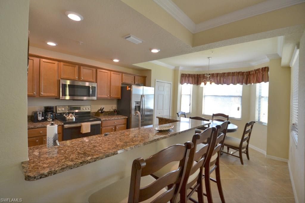 9560 Trevi CT 4816-7