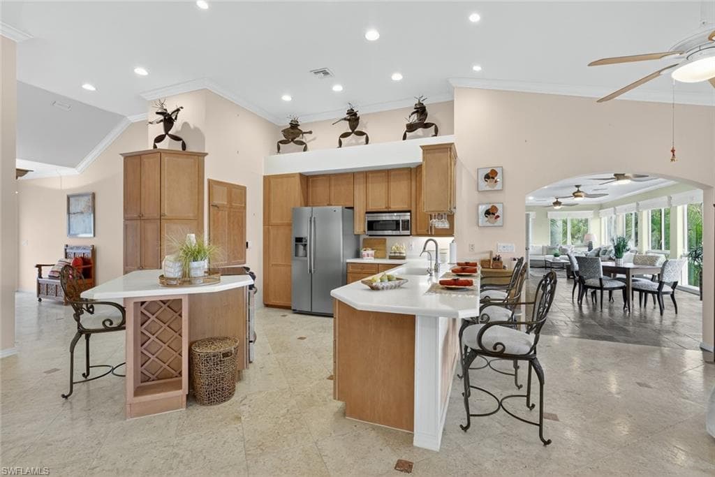 6120 Henderson RD-12