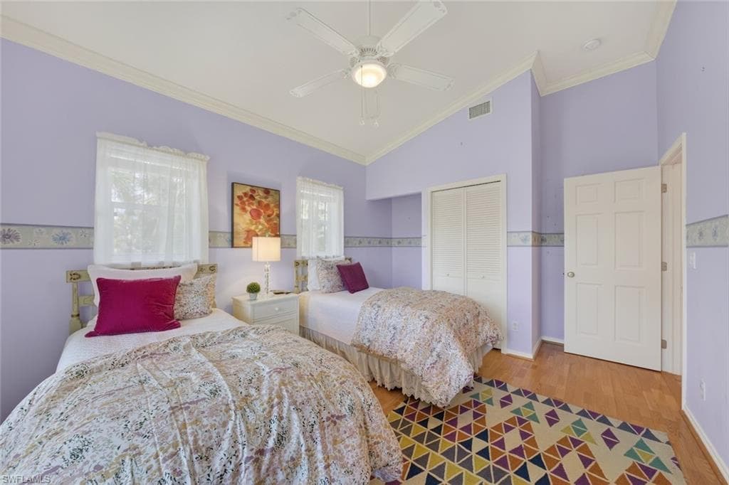 6120 Henderson RD-34