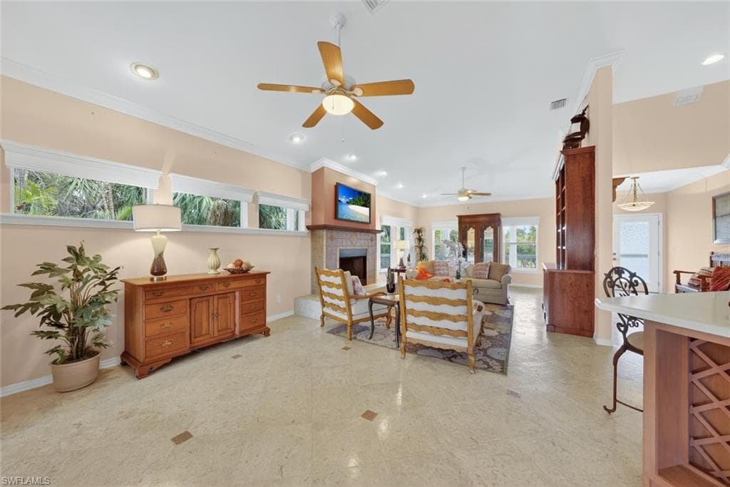 6120 Henderson RD-7