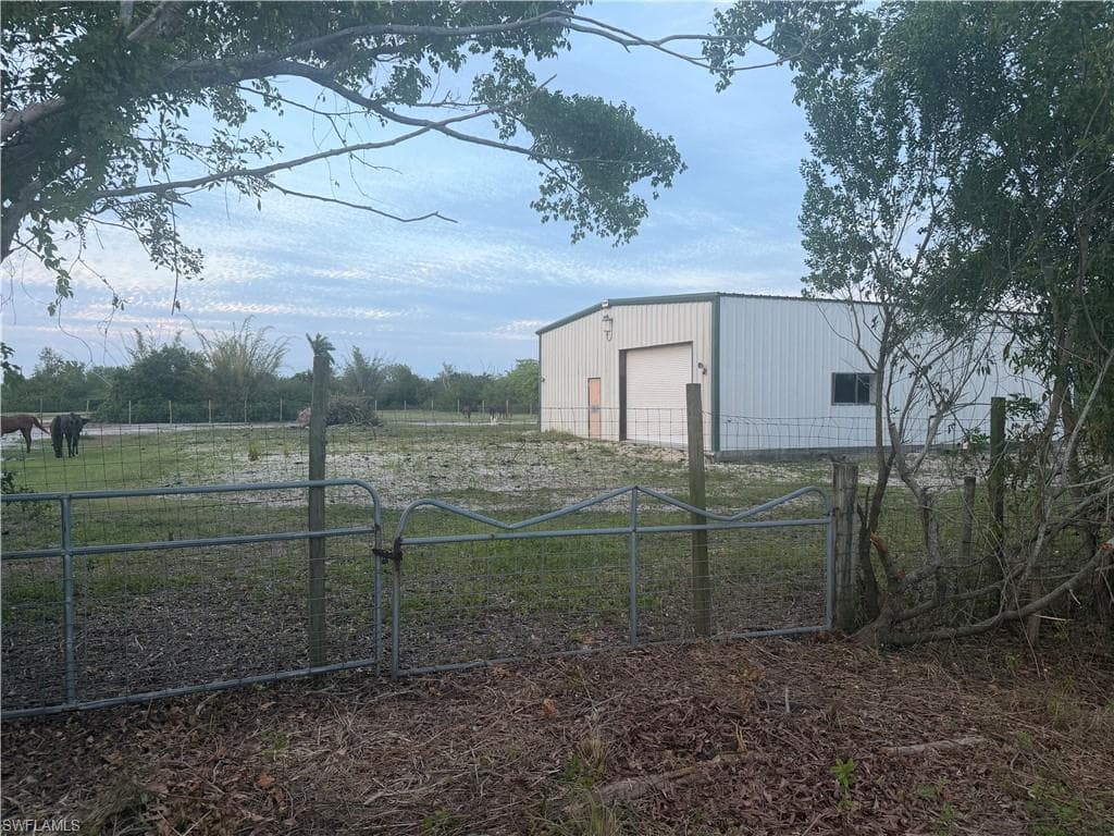16160 Saddlewood LN-2