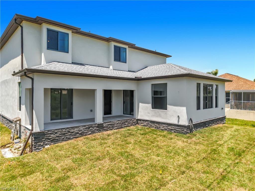 8831 Woodgate DR-45