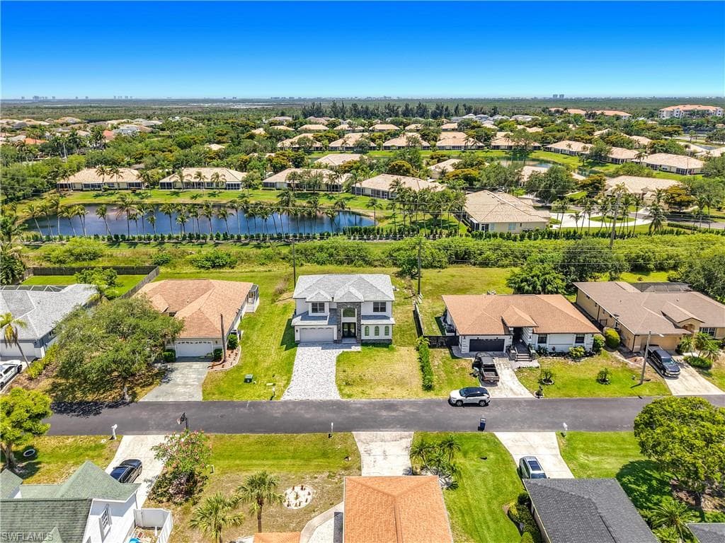 8831 Woodgate DR-46