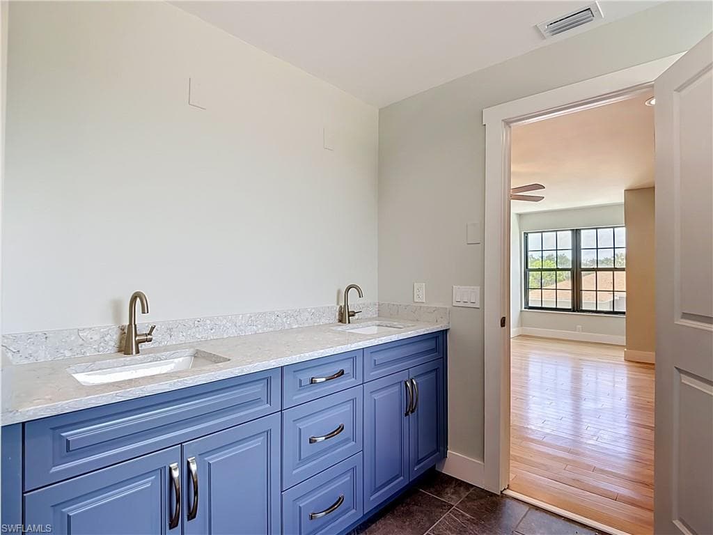 8831 Woodgate DR-32