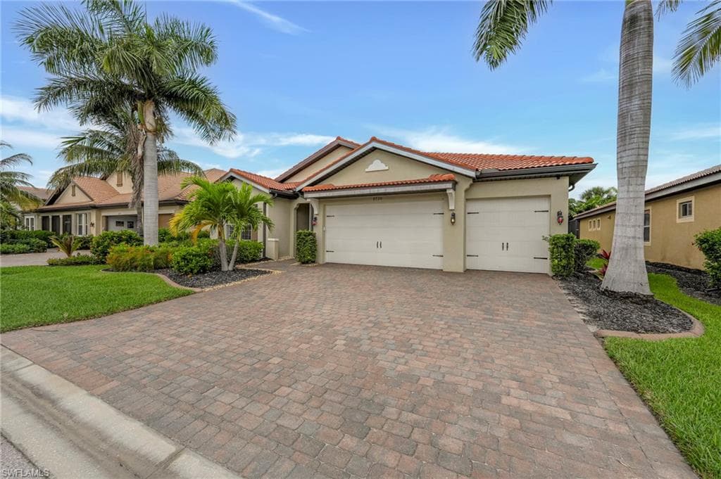 8720 Westwood Oaks PL-39