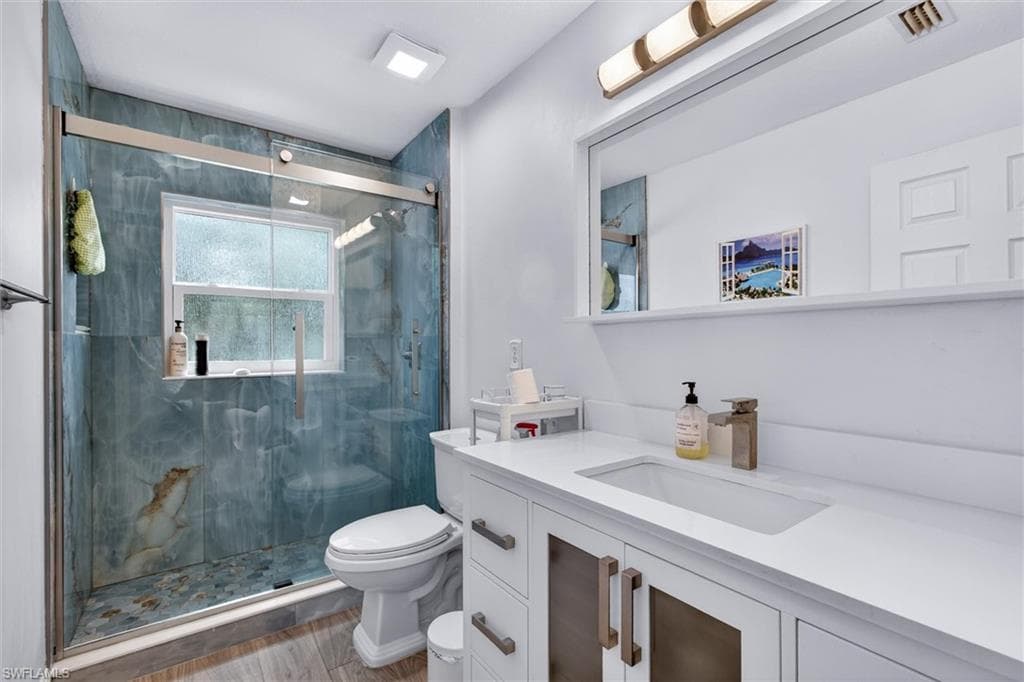 9377 Scarlette Oak AVE-22
