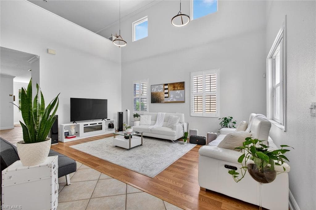 9377 Scarlette Oak AVE-5