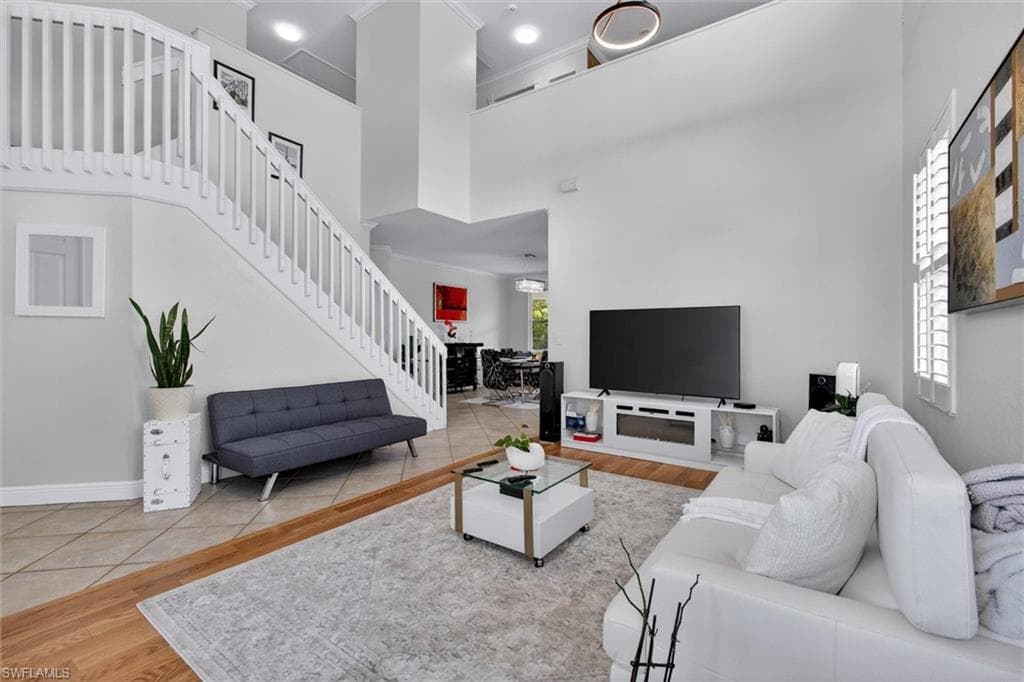 9377 Scarlette Oak AVE-6