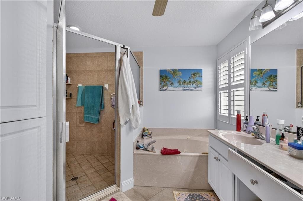 9377 Scarlette Oak AVE-14