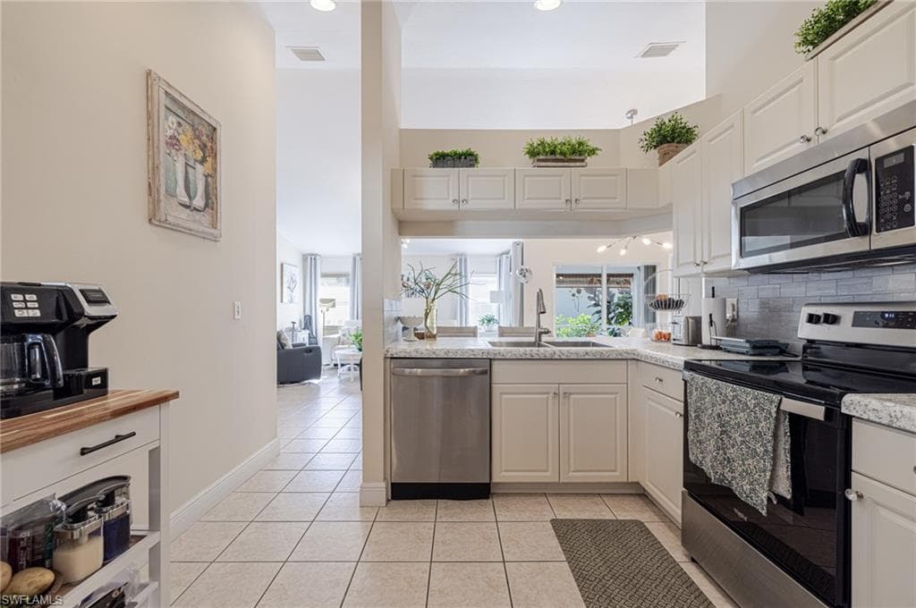 2305 Summersweet DR-10