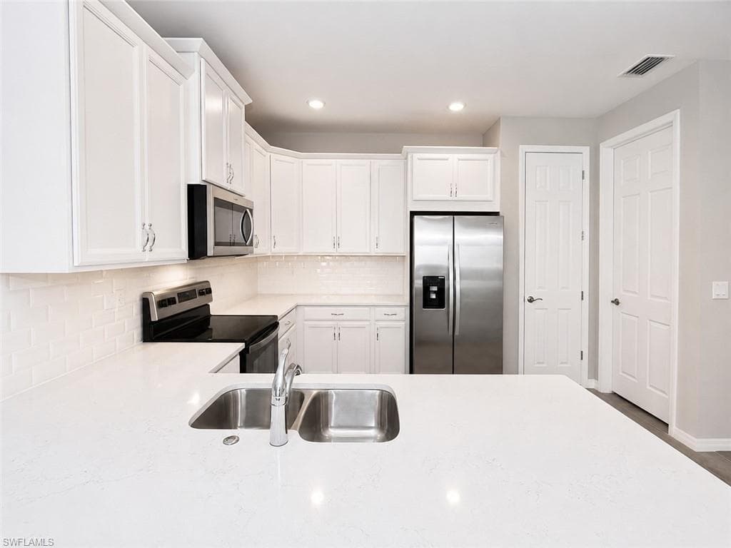 1264 Enbrook LOOP-15