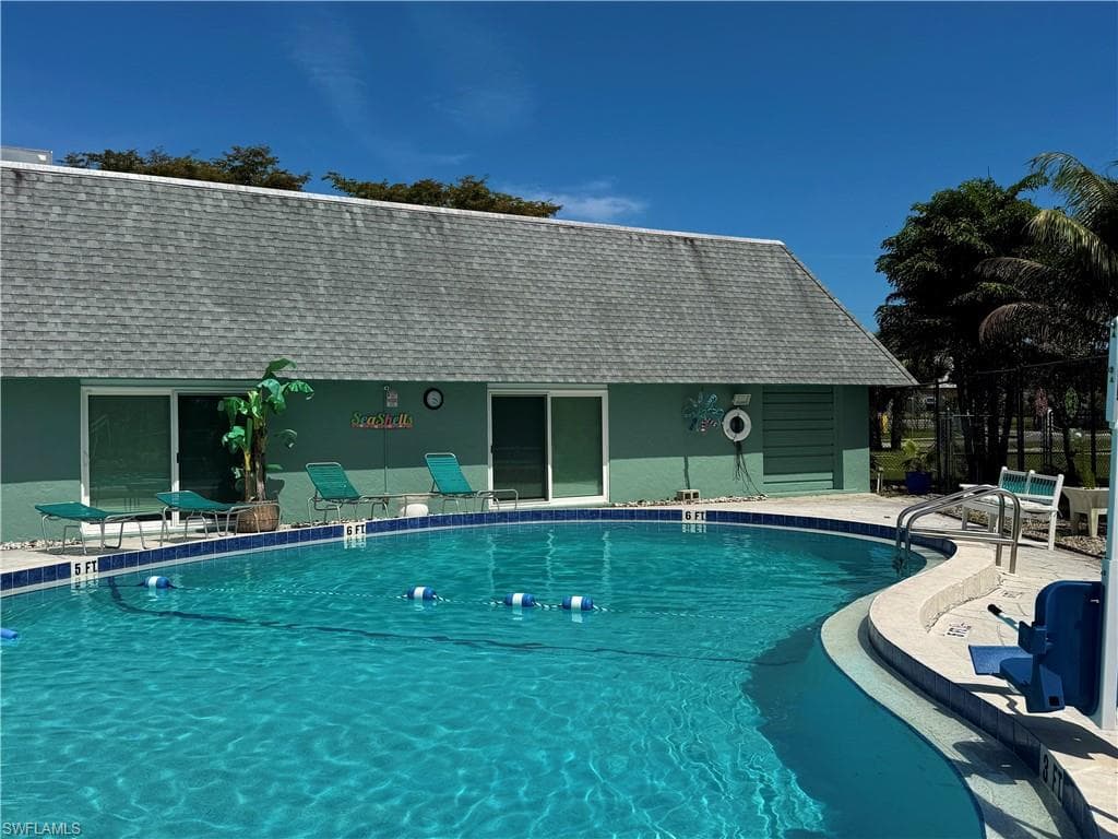 181 Grassy Key LN 49-14