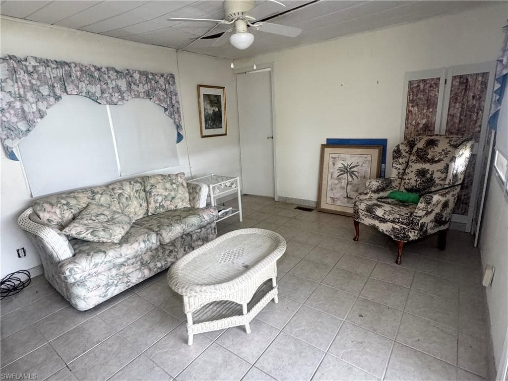 181 Grassy Key LN 49-10