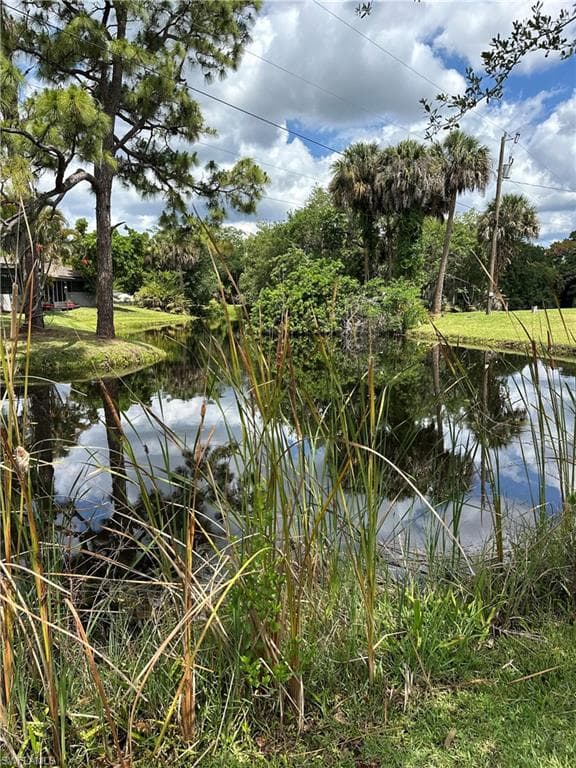 2431 N Westwood DR-35