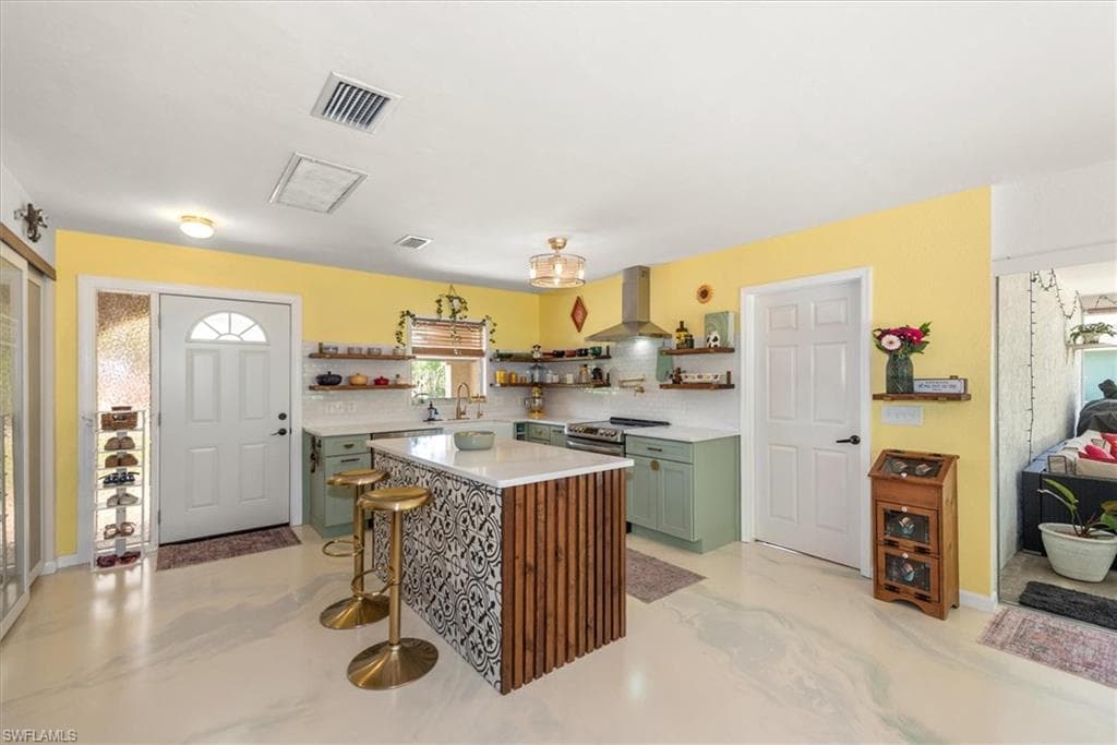 2431 N Westwood DR-13