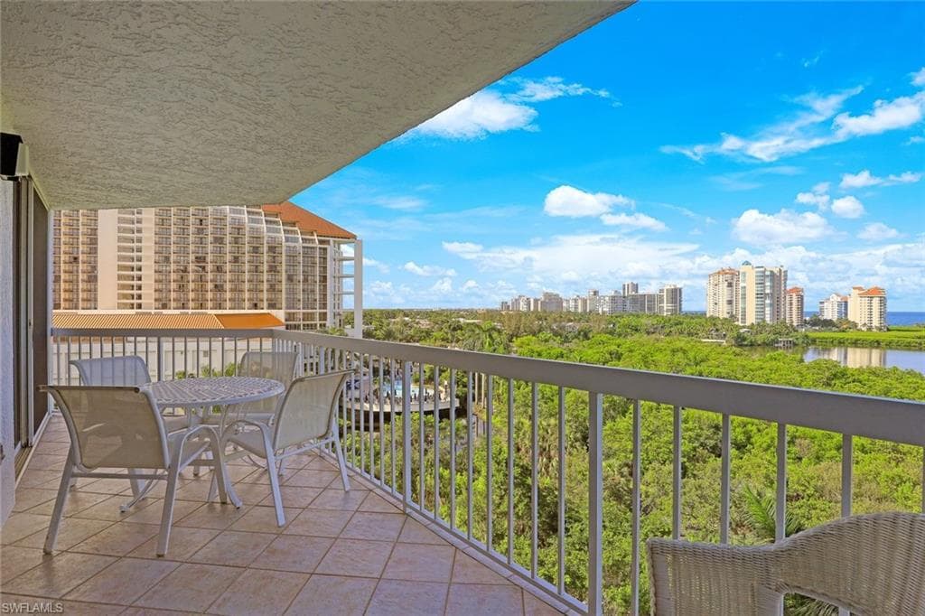 5501 Heron Point DR 702-18