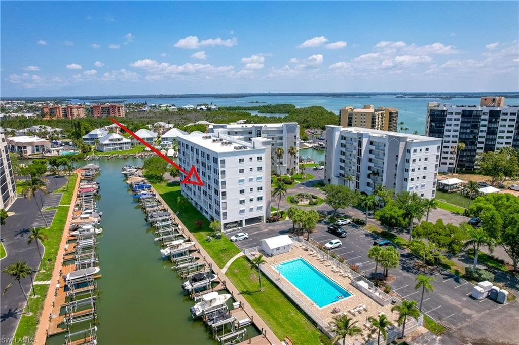 4351 Bay Beach LN 332-1